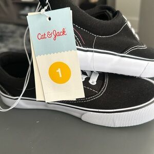 Cat & Jack Kids Black and White Sneakers